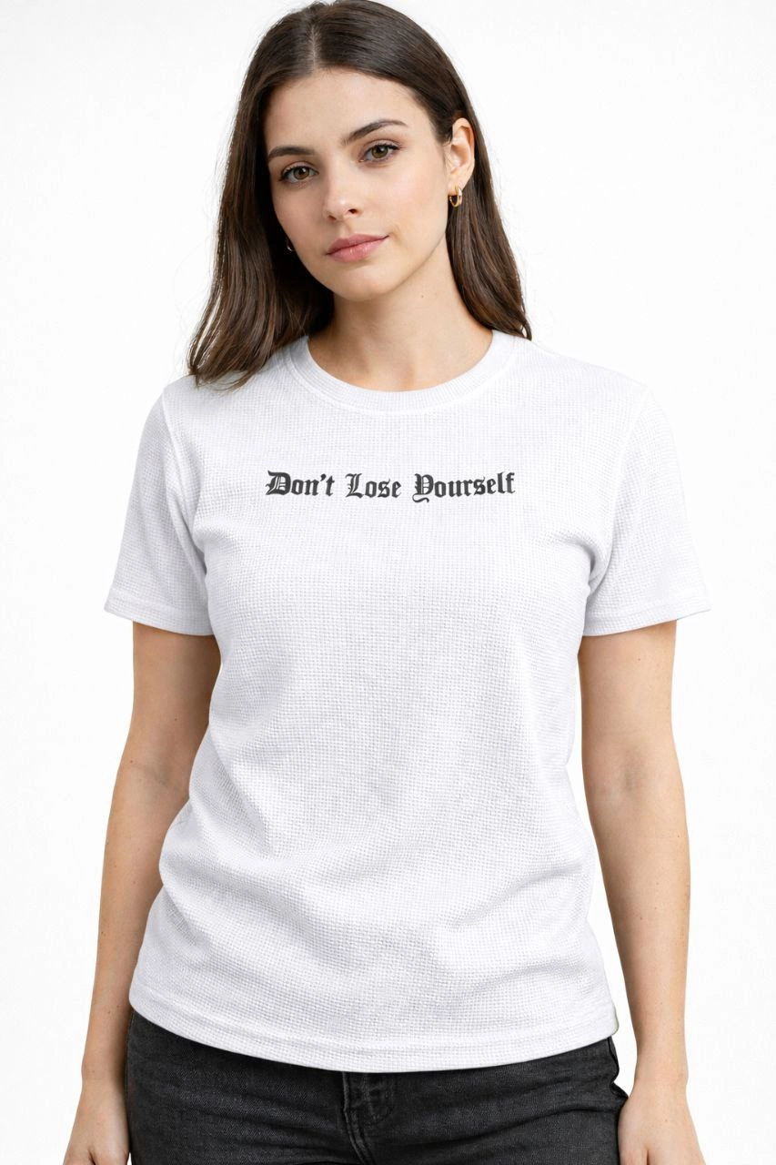 Kadın Wafıl Kumaş Tişört Regular Kalıp Bisiklet Yaka Baskılı Günlük Basic T-Shirt - Beyaz