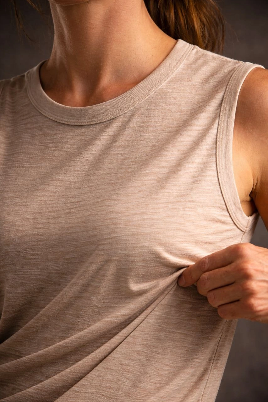 Kadın Flamlı Kumaş Sıfır Kolsuz Atlet Basic Spor Üst, Günlük ve Fitness Kullanımına Uygun - Taş