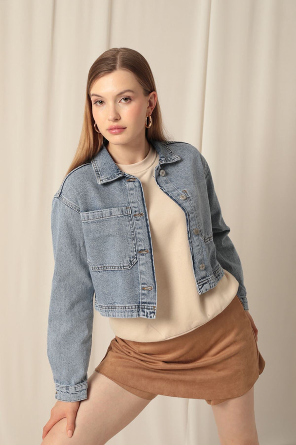 Denim Kumaş Ters Cep Kadın Mavi Ceket