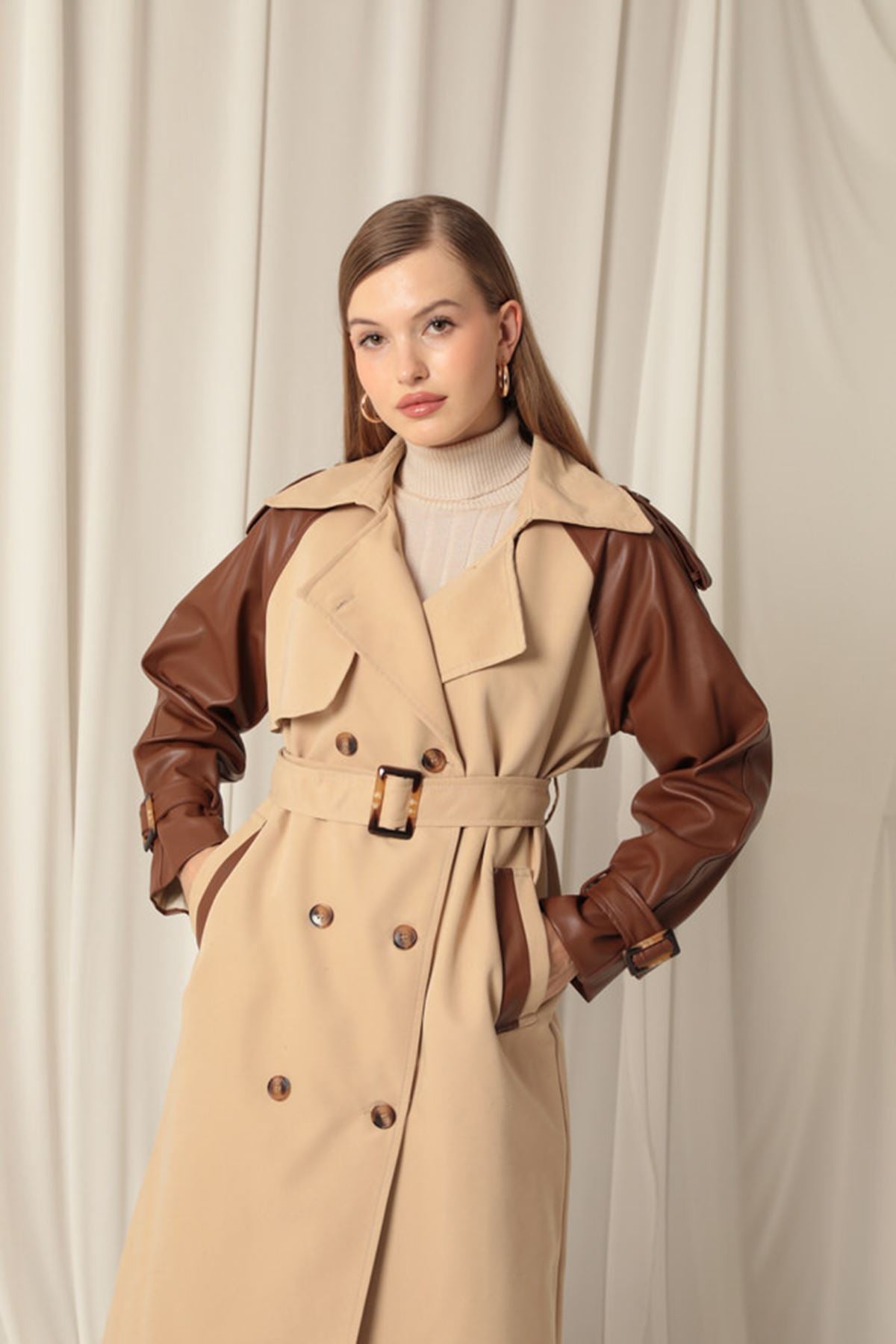 Dokuma Kumaş Deri Garnili Kadın Bej Trenckot