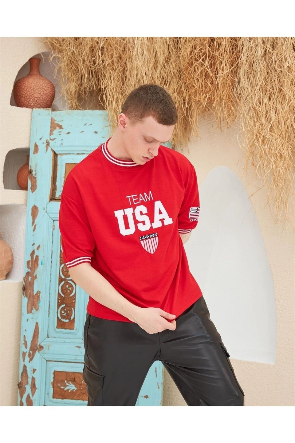 Erkek Nakış İşlemeli T-Shirt Kısa Kol Bisiklet Yaka Ovarsize Tişört - Kırmızı