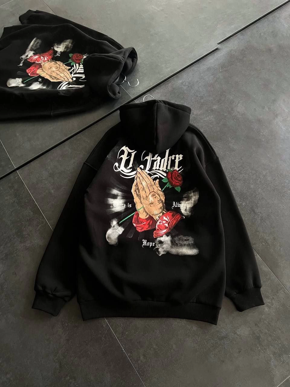 Kadın Üç İplik Penye Uzun Kol Kapşonlu Baskılı SweatShirt - Siyah