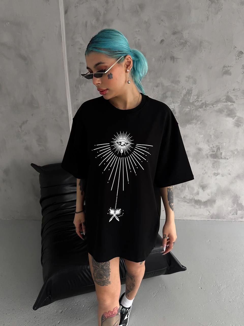 kadın Bisiklet Yaka Baskılı Oversize Kısa kol T-Shirt - Siyah
