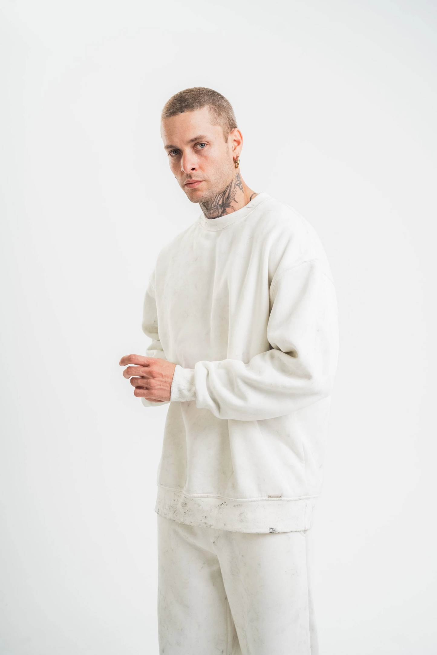 ERKEK Uzun Kol Bisiklet Yaka Yıkamalı SweatShirt - Beyaz