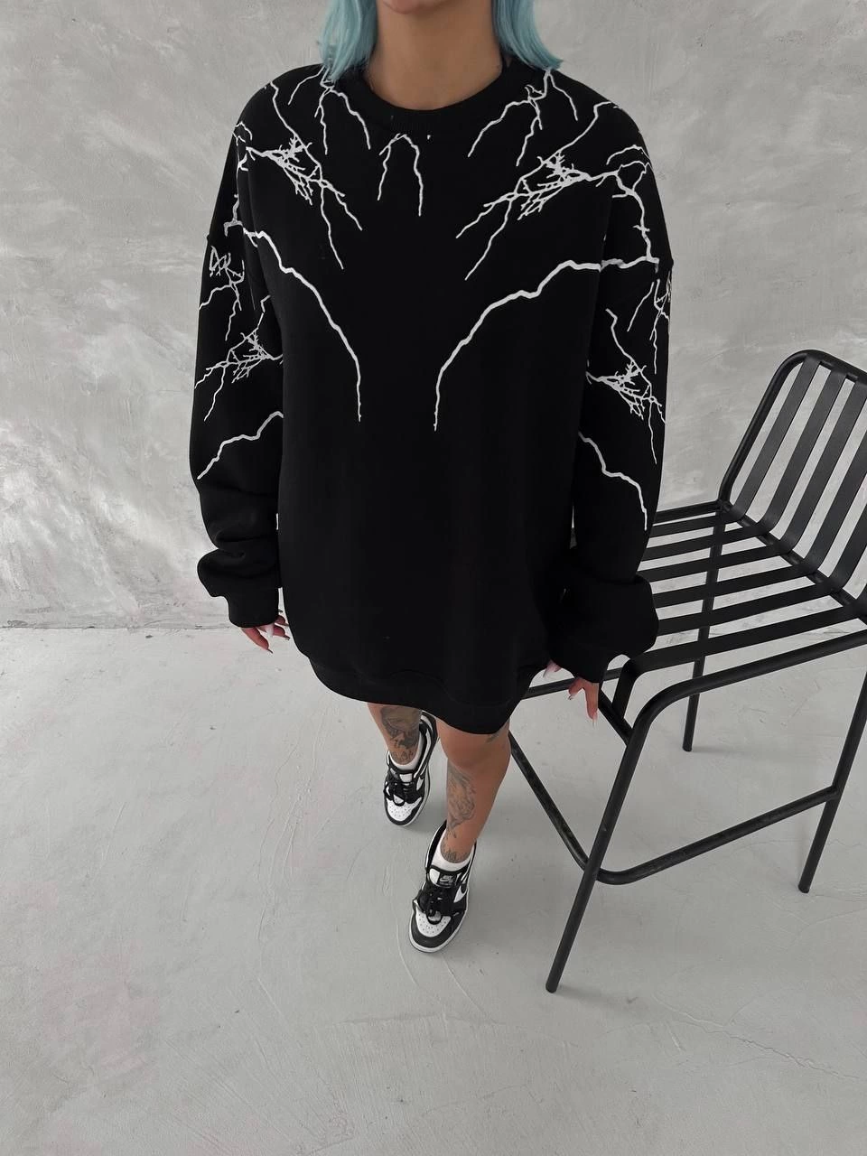 Kadın Yıldırım Baskılı Bisiklet Yaka üç iplik pamuklu SweatShirt - Siyah