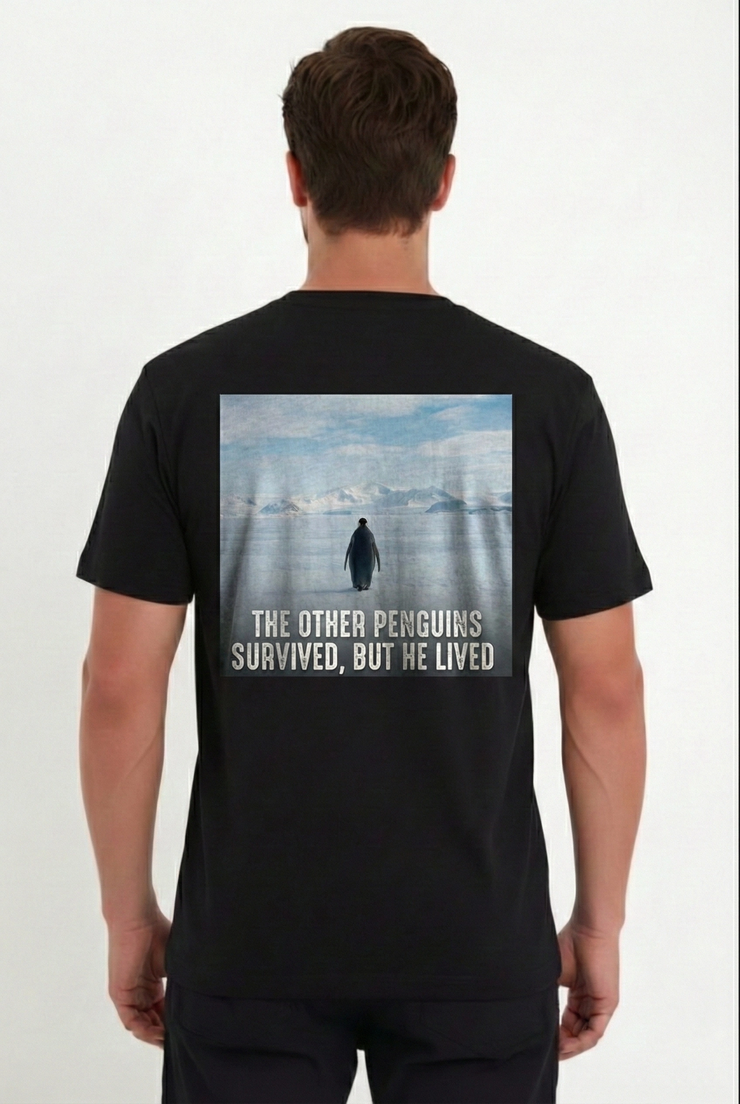 Erkek Oversize Tişört - Sırt Baskılı "Survivor Penguin" Temalı Felsefi Yazılı - Siyah