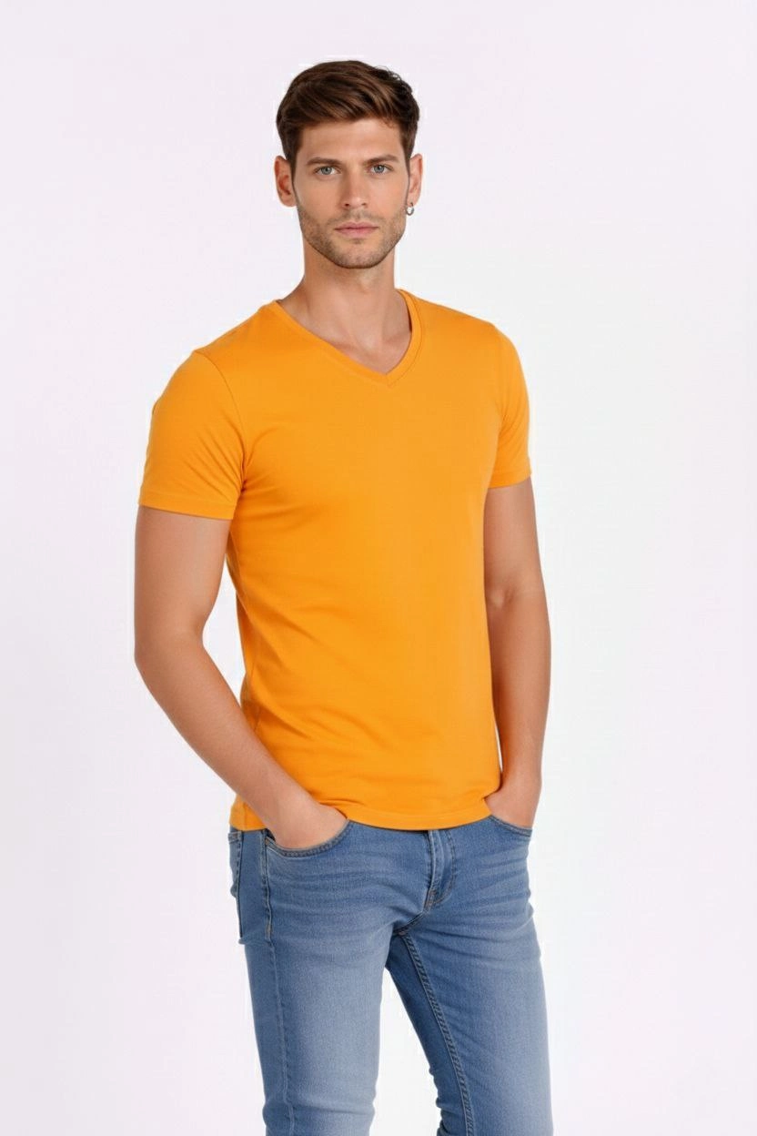 Erkek V Yaka Slim Fit dar kesim Likralı Tişört - Sarı