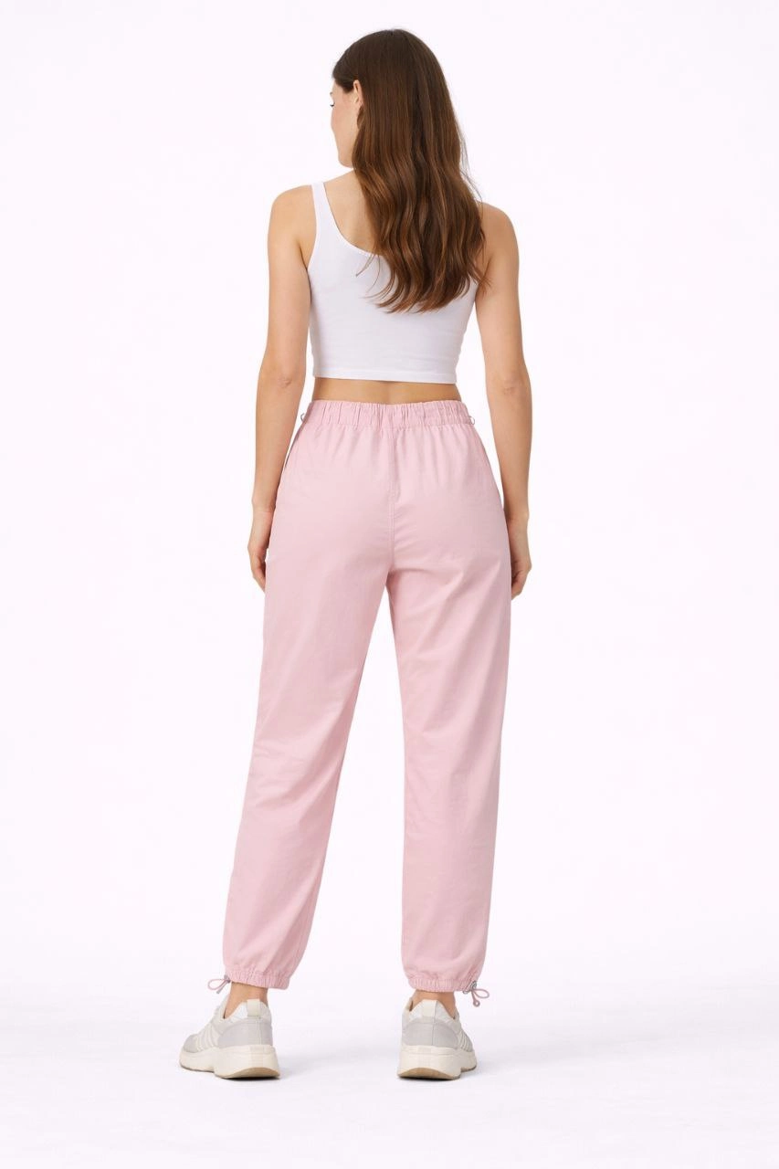 Kadın Paraşüt Kumaş Pantolon Bel ve Paça Ayarlanabilir Lastikli Spor Pantolon - Toz Pembe