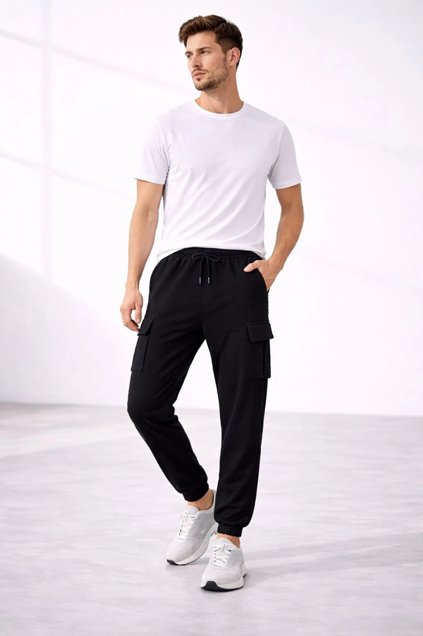 Erkek Jogger Eşofman Altı Regular Fit , Kargo Cepli, Lastikli Paça, Günlük Spor Pantolon - Siyah
