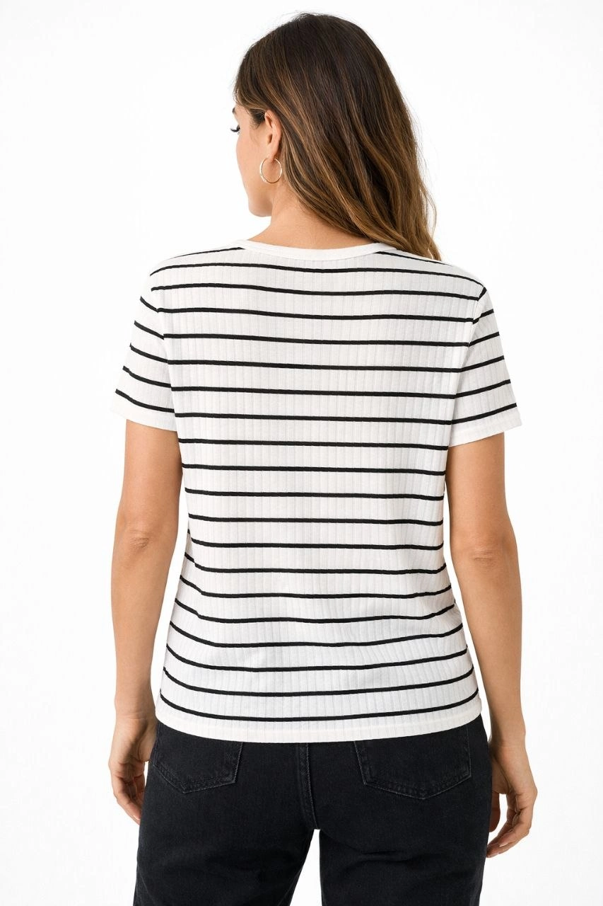 Kadın Çizgili Yazlık Triko T-Shirt Bisiklet Yaka Rahat Kalıp Tişört - Beyaz
