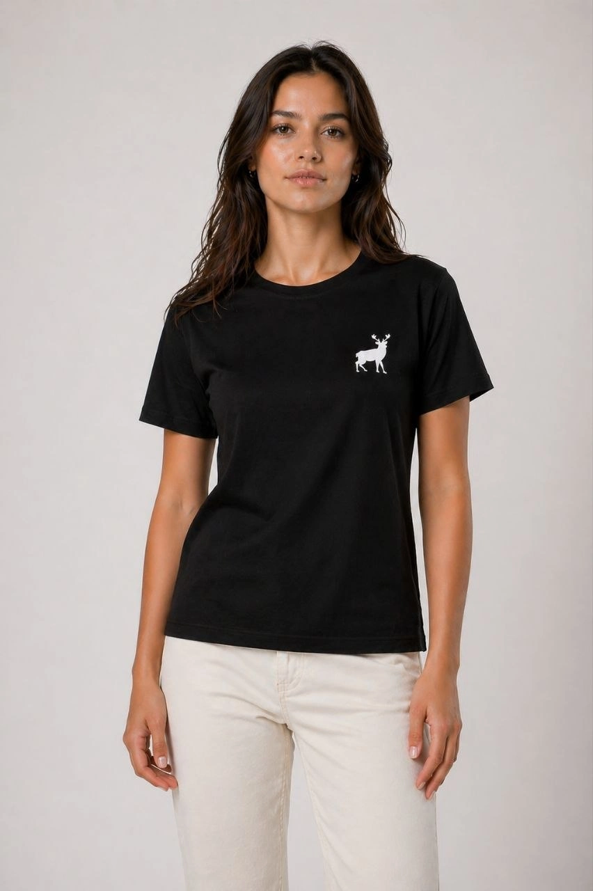 Kadın Minimal Geyik Logolu Tişört Bisiklet Yaka Kısa kol Yazlık T-Shirt - Siyah