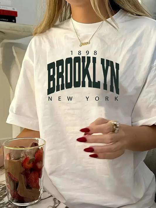 Kadın Brooklyn Harf Baskılı Kısa Kollu T-shirt - Beyaz