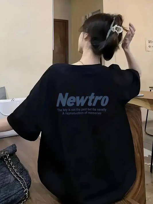 Kadın Newtro Baskılı Oversize Bisiklet Yaka T-shirt - Siyah