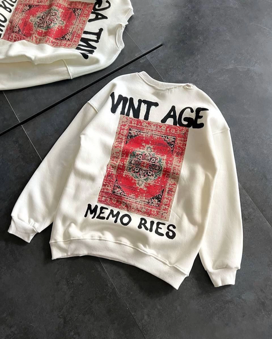 Kadın Bisiklet Yaka Üç İplik Baskılı Oversize SweatShirt - Beyaz