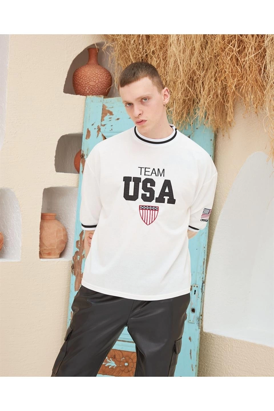 Erkek Nakış İşlemeli T-Shirt Kısa Kol Bisiklet Yaka Ovarsize Tişört - Beyaz