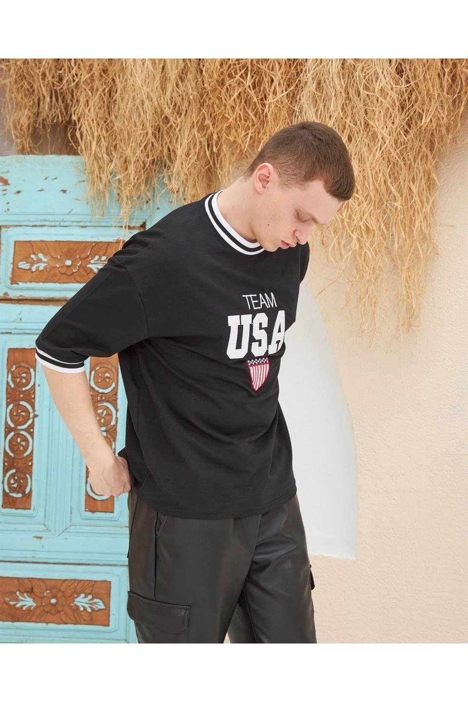 Erkek Nakış İşlemeli Ribanalı  Kısa kol Oversize T-shirt - Siyah