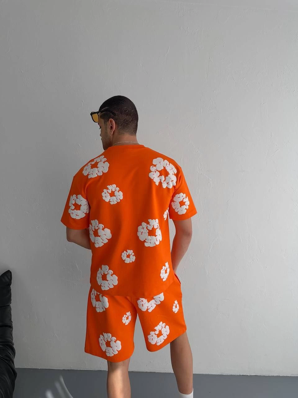 Erkek İki İplik Kumaş Baskılı T-shirt Şortlu Alt-Üst Takım- Turuncu