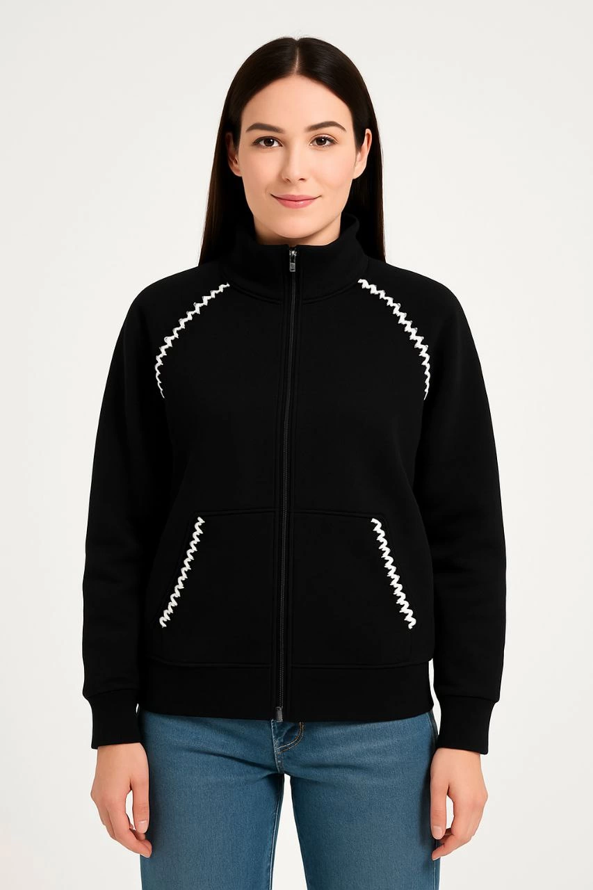 Kadın Oversize Dik Yaka Fermuarlı Sweatshirt - Zincir Nakışli Kanguru Cepli, - Siyah