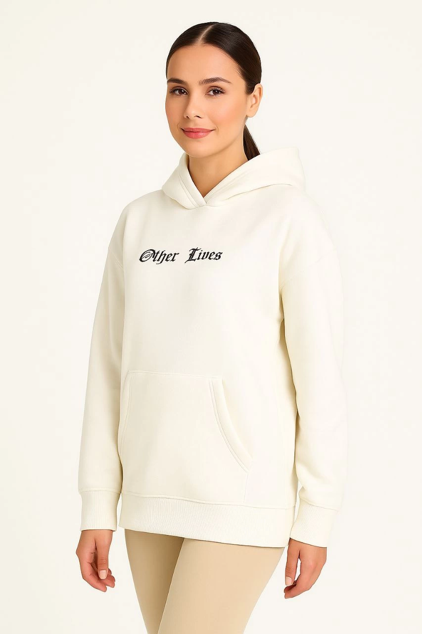 Kadın Oversize Üç İplik Şardonlu Kapüşonlu Sweatshirt Beyaz Other Lives Ön ve Arka Baskılı