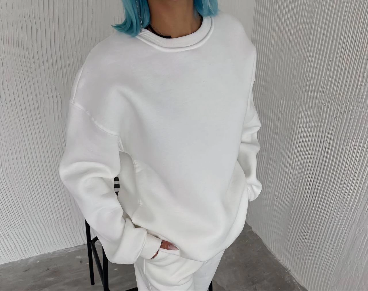 Kadın Kışlık Bisiklet Yaka Üç İplik Basic SweatShirt - Beyaz