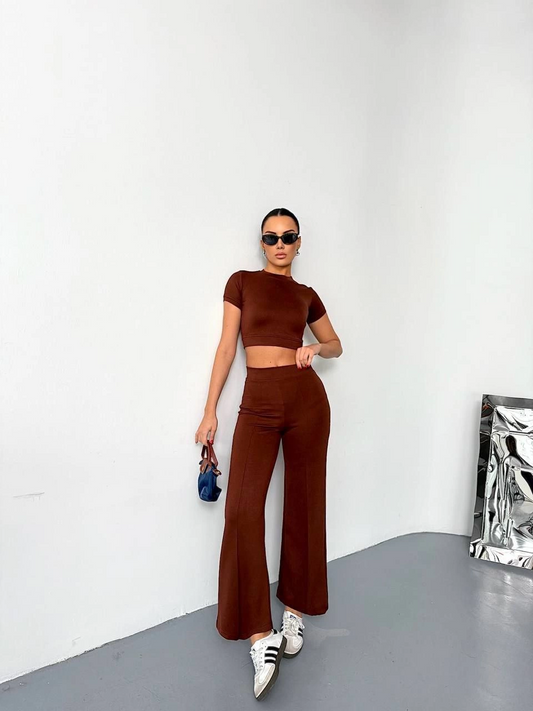 Kadın Osy Modal Yumuşak Kumaş Kısa Kollu Crop Alt ispanyol Paça Pantalon ikili Takım - Kahverengi
