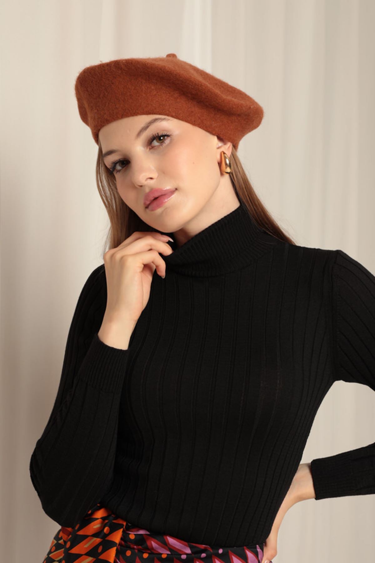 Triko Kumaş Yakalı Saç Örgülü Desen Fuşya Etek Takım