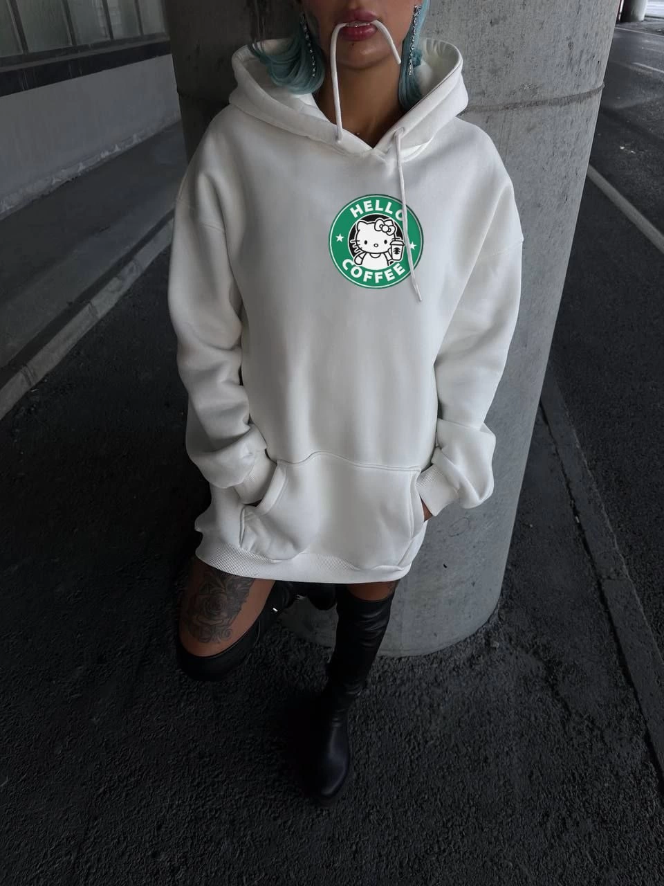 Kadın Üç İplik Pamuklu Kapüşonlu SweatShirt - Beyaz