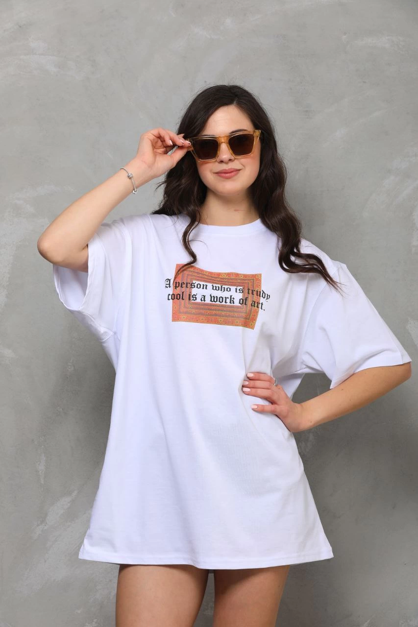 Kadın Baskılı T-Shirt Kısa Kol Bisiklet Yaka Ovarsize Rahat Kalıp Tişört -  Beyaz