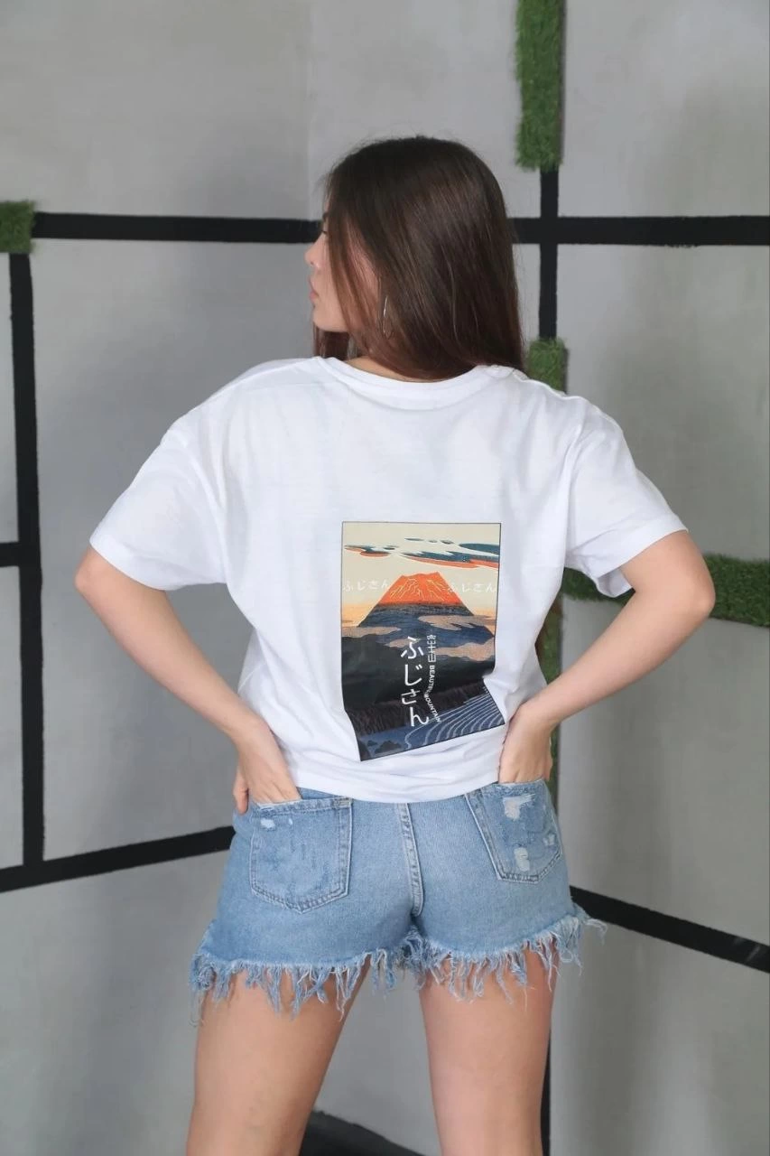 Kadın Bisiklet Yaka Baskılı  Kısa kol Oversize T-Shirt- Beyaz