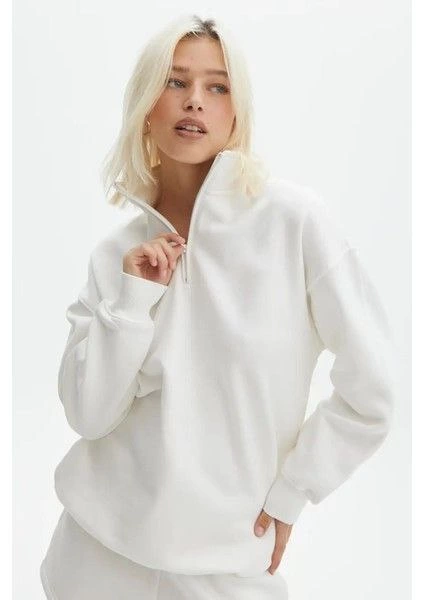 Kadın 3 iplik Pamuklu Uzun Kol Yarım Farmuarlı Yakalı SweatShirt -  Beyaz