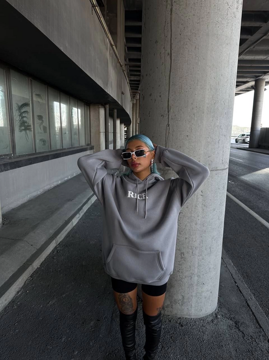 Kadın üç iplik Kapüşonlu Göğüs Baskılı SweatShirt - Gri